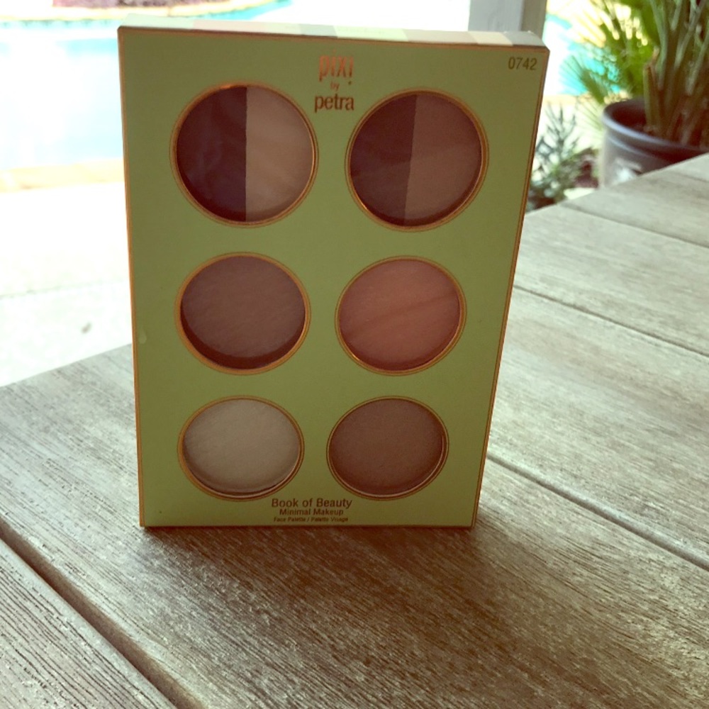 Pixi Book of Beauty minimal makeup palette